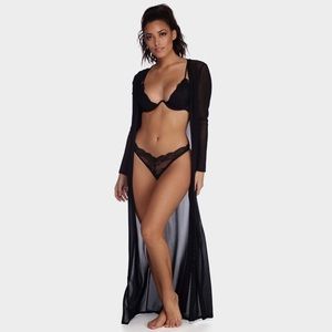 Windsor Black Mesh Duster